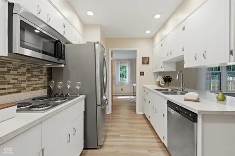 2515 E 99th Street Carmel IN 46280