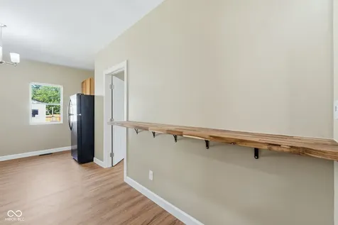 274 N Mount Street Indianapolis IN 46222