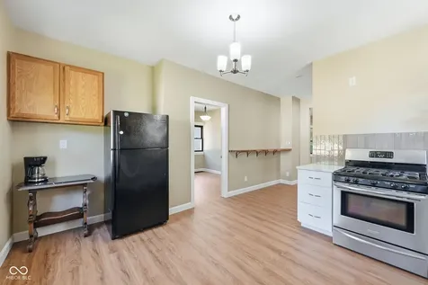 274 N Mount Street Indianapolis IN 46222