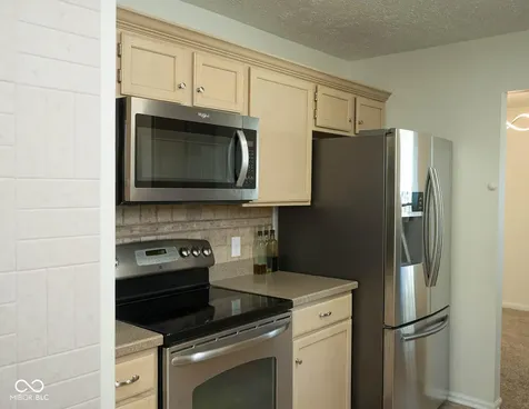 8898 Torrance Place Fishers IN 46038