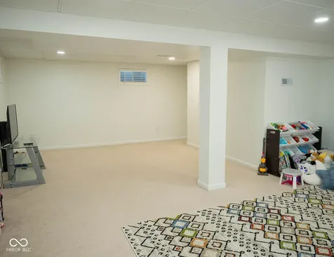 8898 Torrance Place Fishers IN 46038
