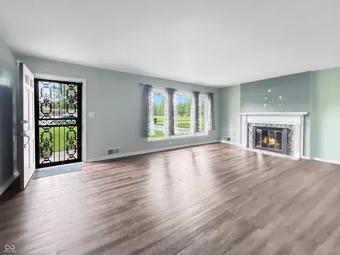 3320 Oakwood Drive Anderson IN 46011