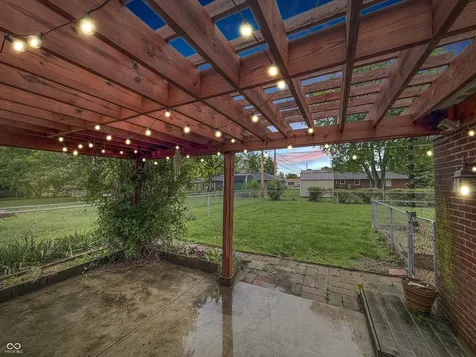 3320 Oakwood Drive Anderson IN 46011