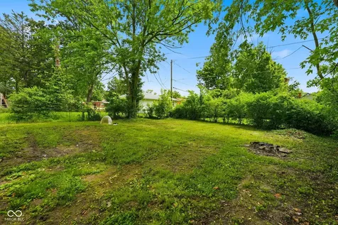 4705 E 35th Street Indianapolis IN 46218