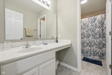 5986 Meadowview Drive Whitestown IN 46075