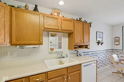 10773 Stable Drive Indianapolis IN 46239