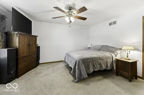 5225 W Stonehaven Lane New Palestine IN 46163