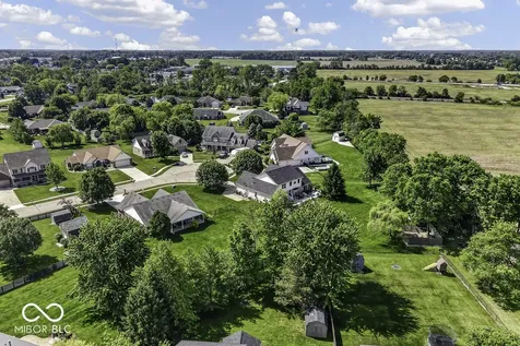 5225 W Stonehaven Lane New Palestine IN 46163