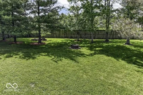 5225 W Stonehaven Lane New Palestine IN 46163