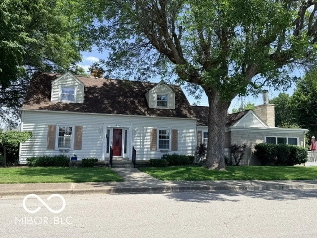 824 W 5th Street Seymour IN 47274
