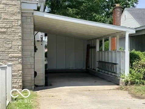 824 W 5th Street Seymour IN 47274