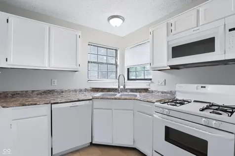 4510 Stone Mill Drive Indianapolis IN 46237