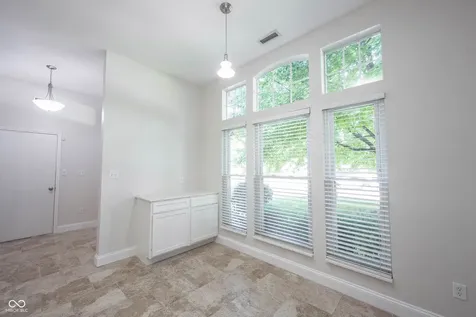 7345 Brittany Way Fishers IN 46038