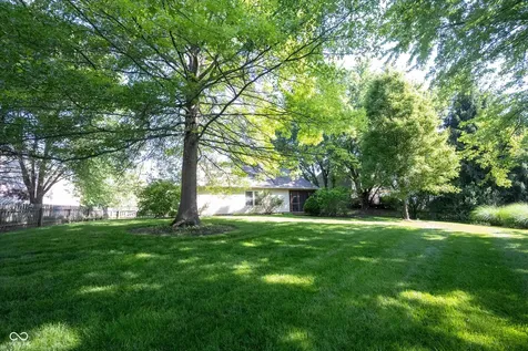 7345 Brittany Way Fishers IN 46038