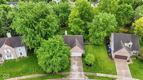 7345 Brittany Way Fishers IN 46038