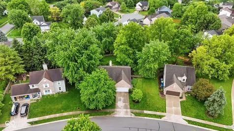7345 Brittany Way Fishers IN 46038