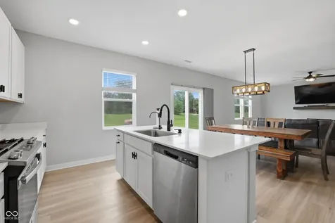 3241 Kent Drive Brownsburg IN 46112