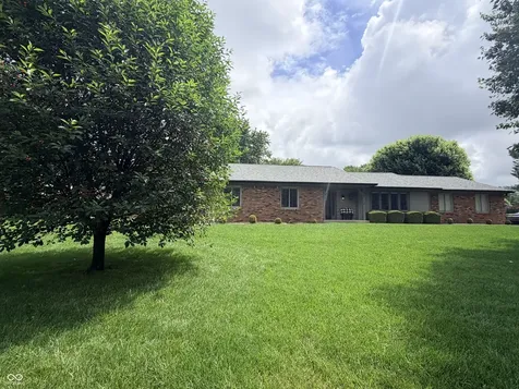 325 Rolling Trails Road Greenwood IN 46142