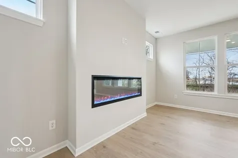 5619 Arcade Boulevard Mccordsville IN 46055