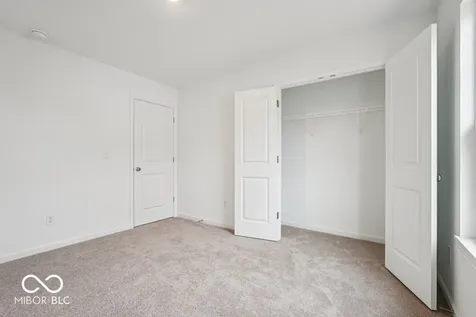 5619 Arcade Boulevard Mccordsville IN 46055