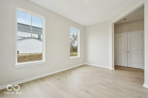 5619 Arcade Boulevard Mccordsville IN 46055