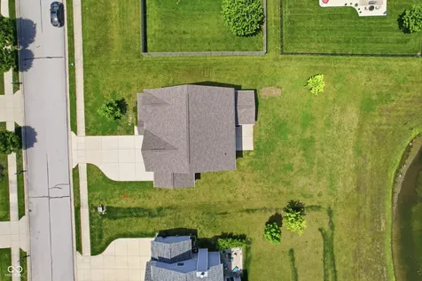 8378 Denver Drive Avon IN 46123