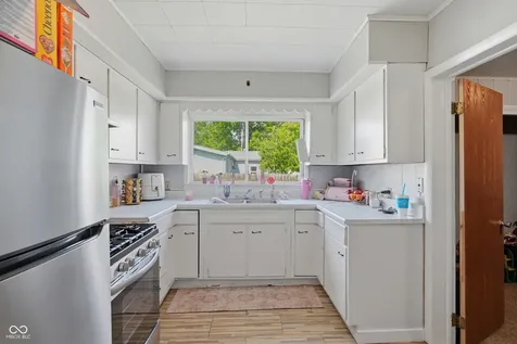 105 W 36th Street Marion IN 46953