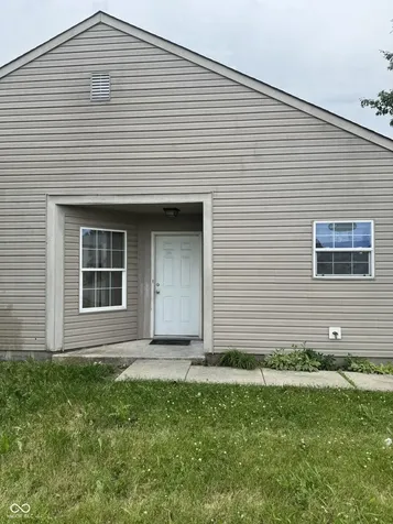 10945 NE Cedar Pine Drive NE Indianapolis IN 46235