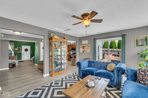 1283 Yellowstone Way Franklin IN 46131