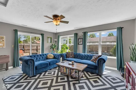 1283 Yellowstone Way Franklin IN 46131