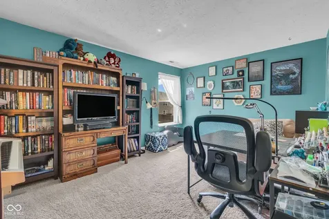 1283 Yellowstone Way Franklin IN 46131