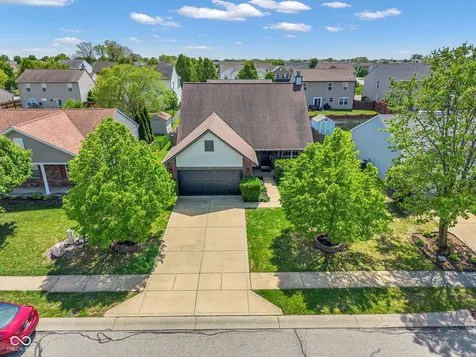 1283 Yellowstone Way Franklin IN 46131