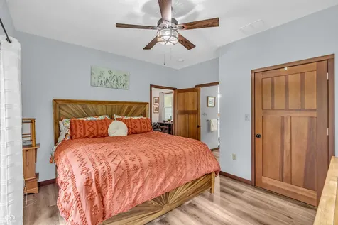 4810 E 375 N Crawfordsville IN 47933
