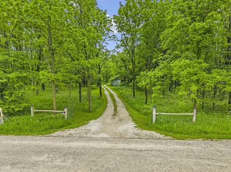 4810 E 375 N Crawfordsville IN 47933