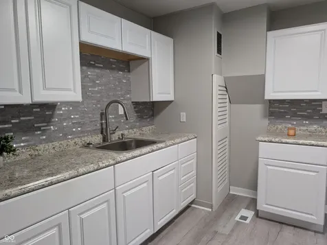 219 E Perry Street Versailles IN 47042