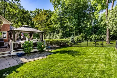 1859 Inisheer Court Indianapolis IN 46217