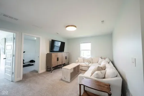 240 Waterford Lane Westfield IN 46074