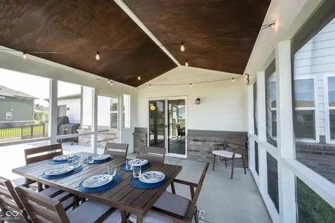240 Waterford Lane Westfield IN 46074