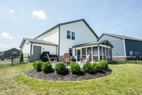 240 Waterford Lane Westfield IN 46074