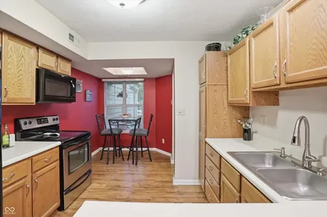 9352 Aberdare Drive Indianapolis IN 46250