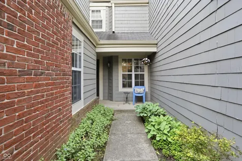 9352 Aberdare Drive Indianapolis IN 46250