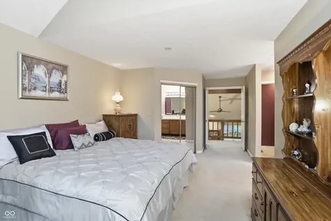 9352 Aberdare Drive Indianapolis IN 46250