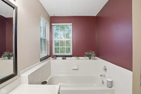 9352 Aberdare Drive Indianapolis IN 46250