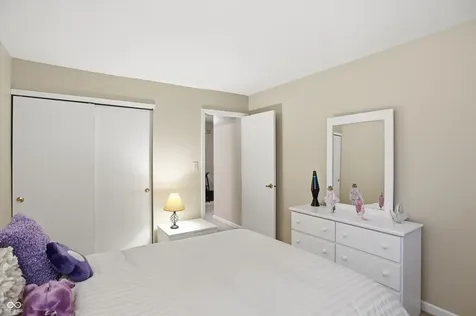 9352 Aberdare Drive Indianapolis IN 46250