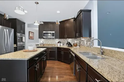 7161 W Mayer Drive Greenfield IN 46140