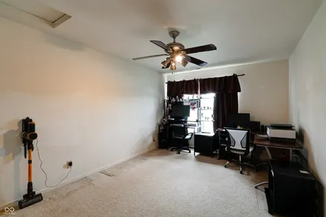 755 Sedgewick Lane Greenfield IN 46140