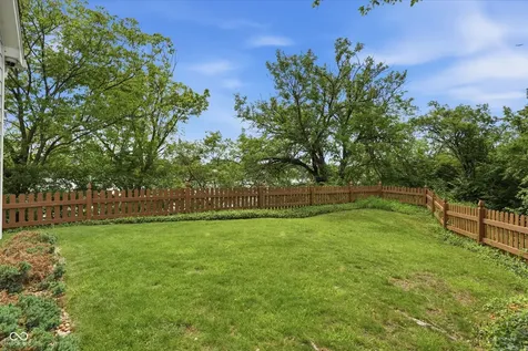 3777 Bay Road North Drive Indianapolis IN 46240