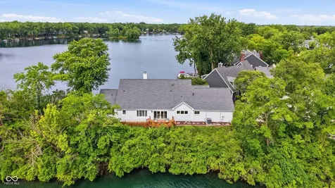 3777 Bay Road North Drive Indianapolis IN 46240