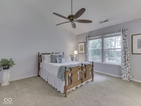1314 Summerhouse Drive Indianapolis IN 46217