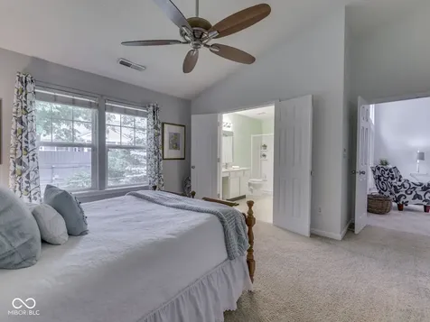 1314 Summerhouse Drive Indianapolis IN 46217